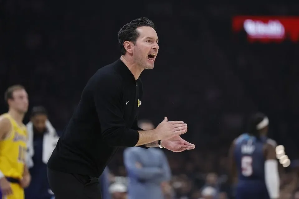 Thunder endure Lakers' rally to complete sweep in ... - 1