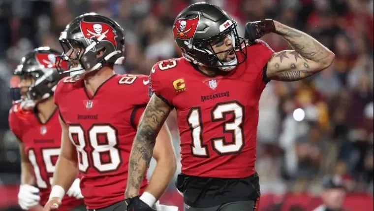 Mike Evans reveals which number he'll wear for 49ers - 1
