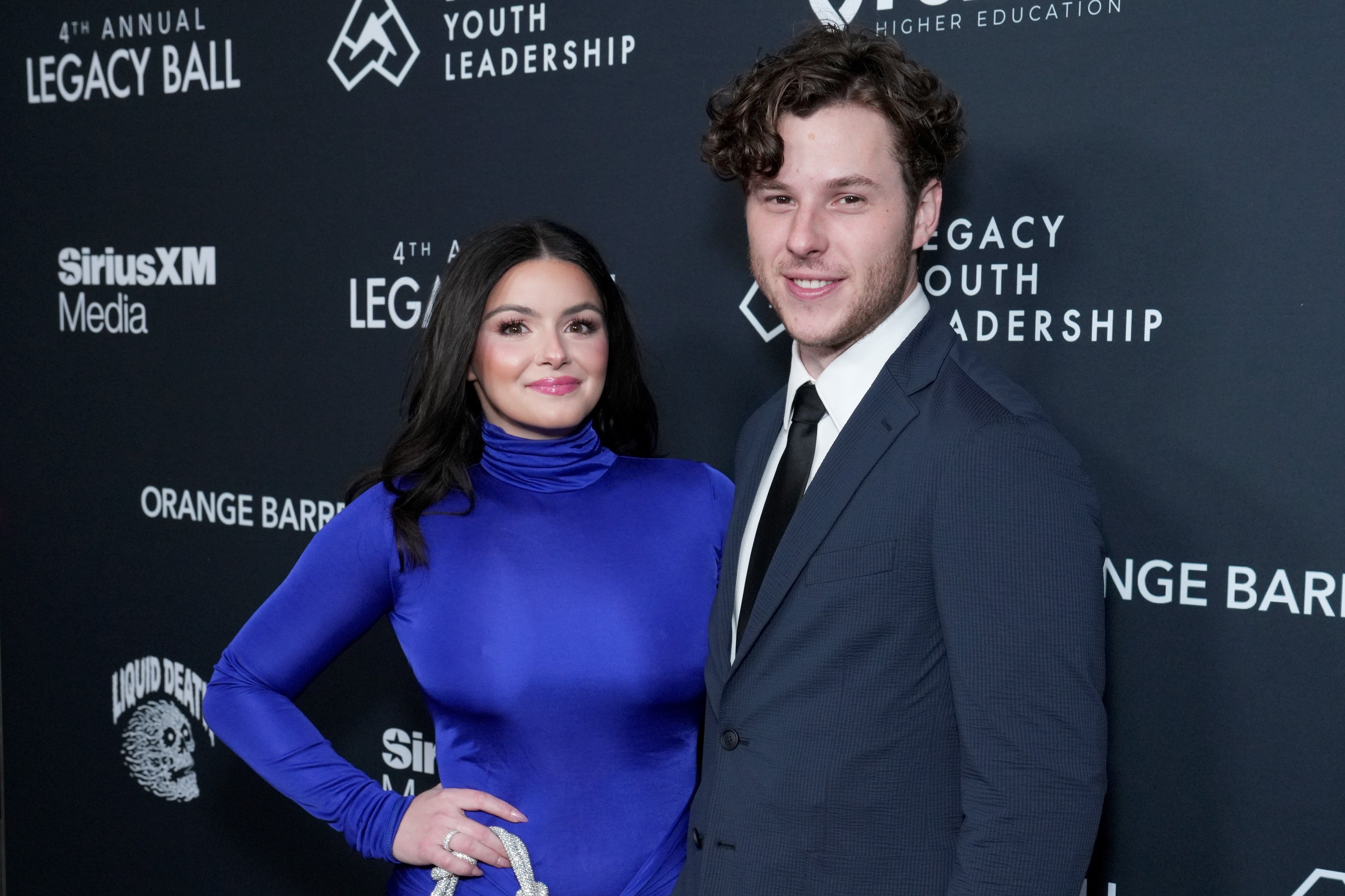 “Modern Family” Star Ariel Winter Just Revealed That She Is Now Roommates With Her On-Screen Brother Nolan Gould — And Fans Are Emotional - 2