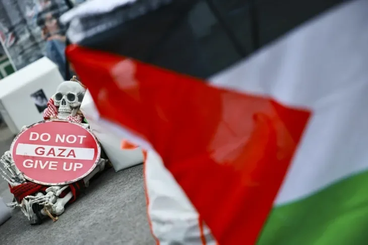 Fourteen pro-Palestinian protesters arrested before Eurovision final - 4