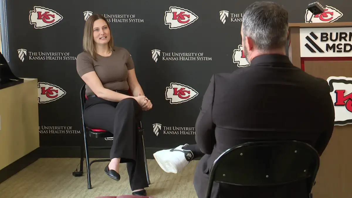 'Let her play': Chiefs launch petition for high school girls' flag football in Kansas - 1