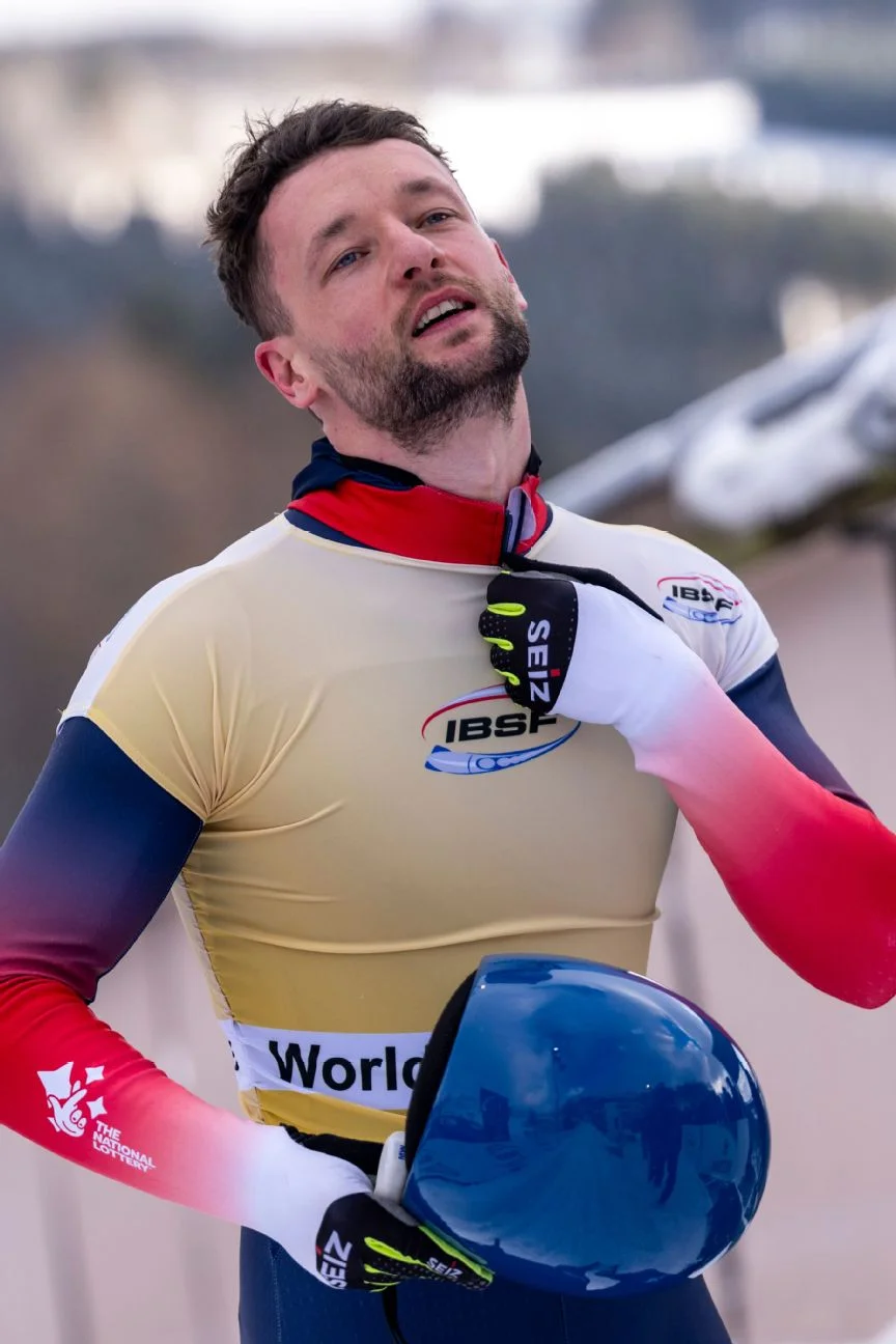 Winter Olympics 2026: GB into mixed team snowboard cross final, Klæbo breaks gold medal record – live - 4