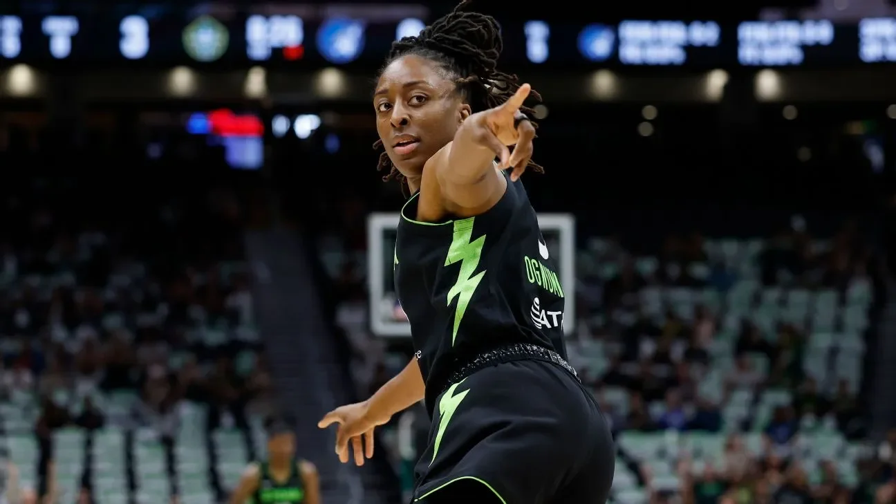10-time All-Star Ogwumike returning to Sparks - 3