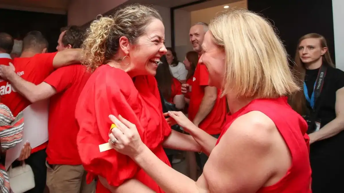 South Australian premier holds on to seat - 3