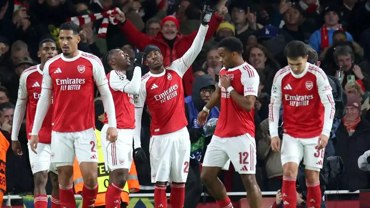Arsenal 4-0 Wigan Athletic: Gunners cruise into FA Cup last 16 - 3