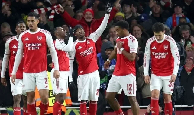 Arsenal 4-0 Wigan Athletic: Gunners cruise into FA Cup last 16 - 4