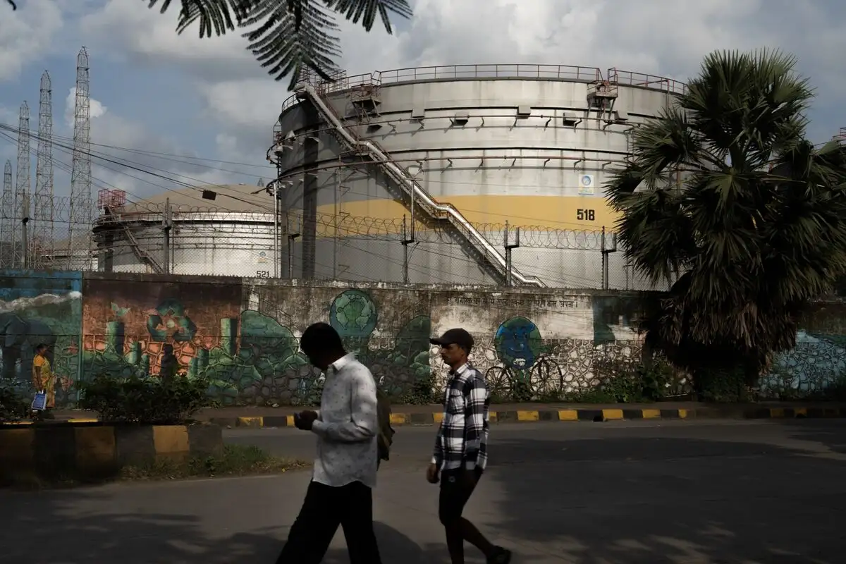 U.S. waiver to procure Russian oil: Kerala flays Centre - 3