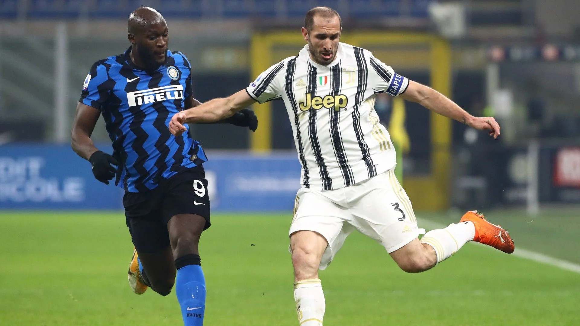 Juventus IMPLODE after controversial defeat against Inter: Giorgio Chiellini caught in furious tunnel row as club refuse all media duties to protest 'completely unacceptable' referee decision - 4