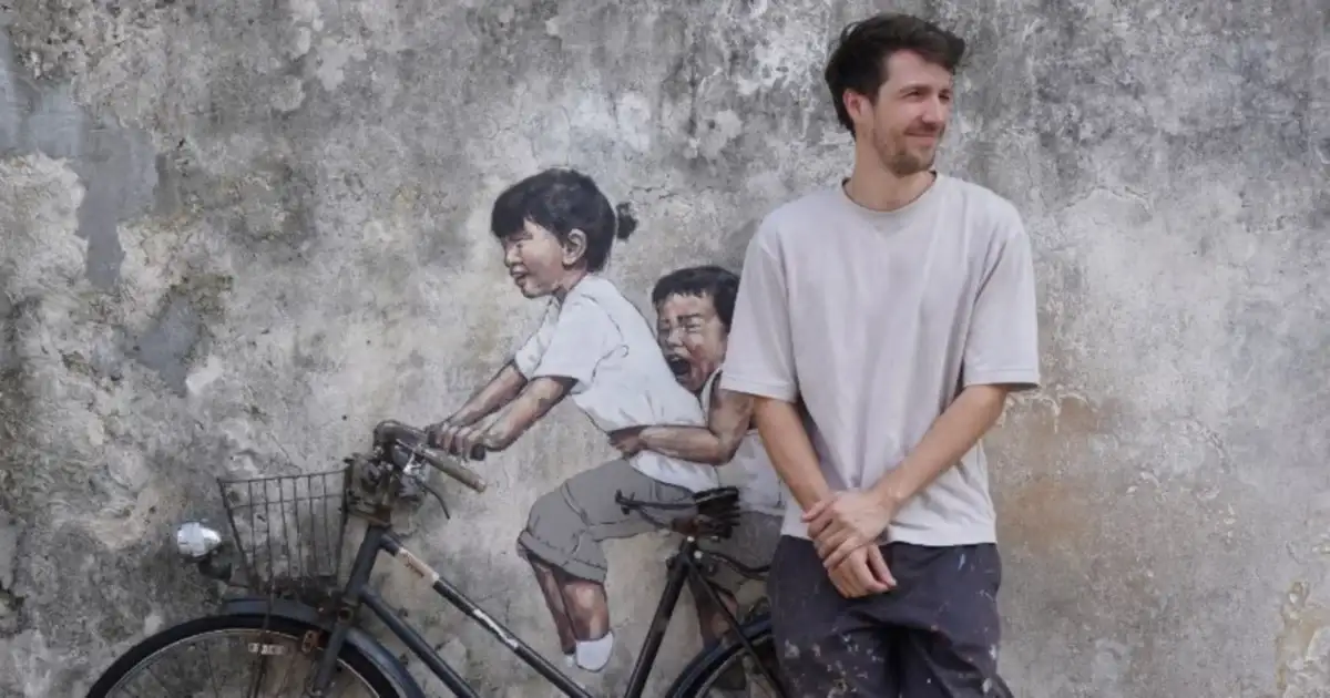 AirAsia accused by artist for allegedly using his work without consent - 2