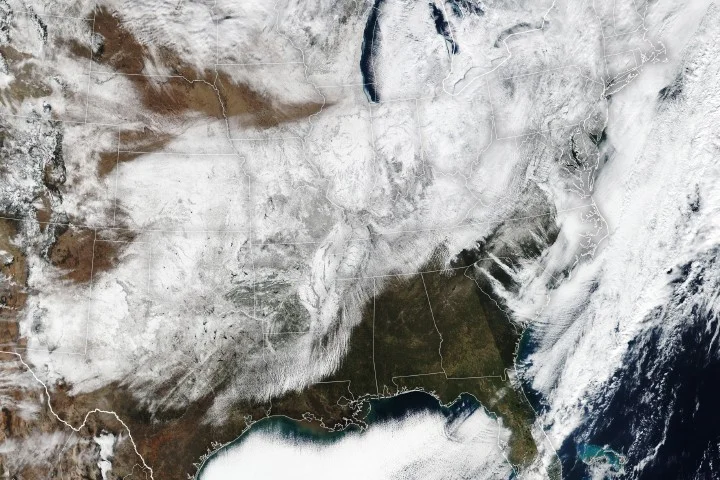 Satellite Pictures Show Snow And Ice Across North America - 1