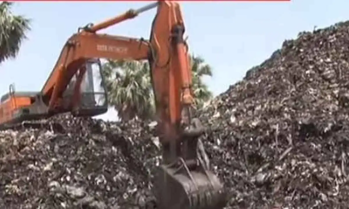 Decades-old dumping yard will be shifted out of Karimnagar within a year: Ponnam Prabhakar - 4