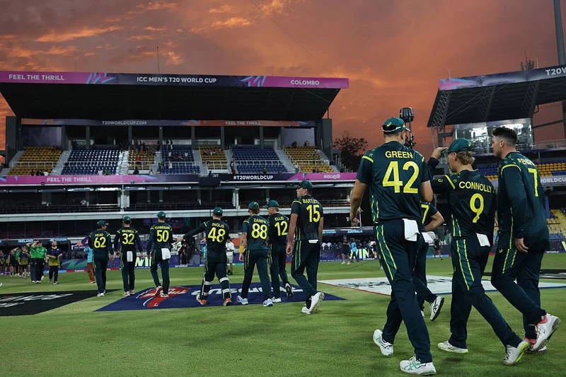 Australia brush off loss of Mitch Marsh to crush Ireland in T20 World Cup opener - 2