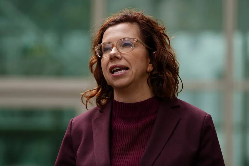 Australia news live: Hume says opposition would resist any CGT increase; high-profile Liberal quits party saying there are ‘other ways I can support women’ - 1