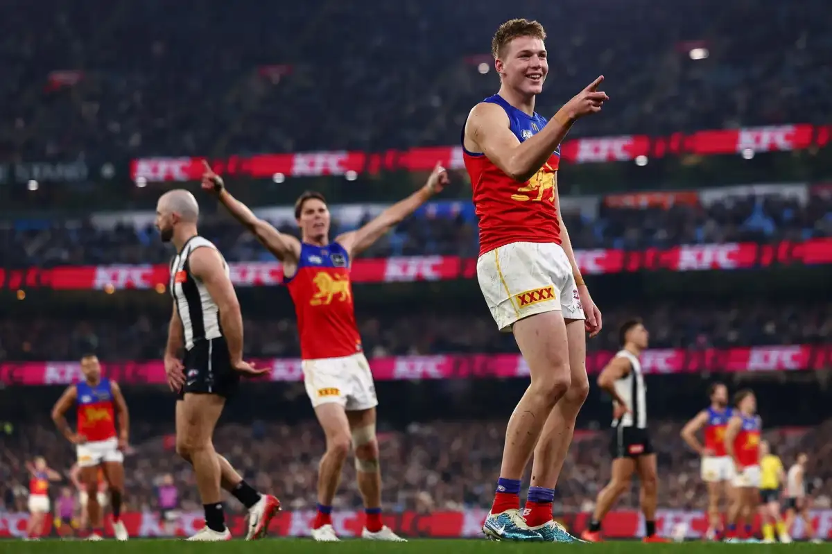 Party time for Lions in ‘Gabbatoir’ clash; Pies’ injury dramas deepen through Daicos, Sidebottom - 3