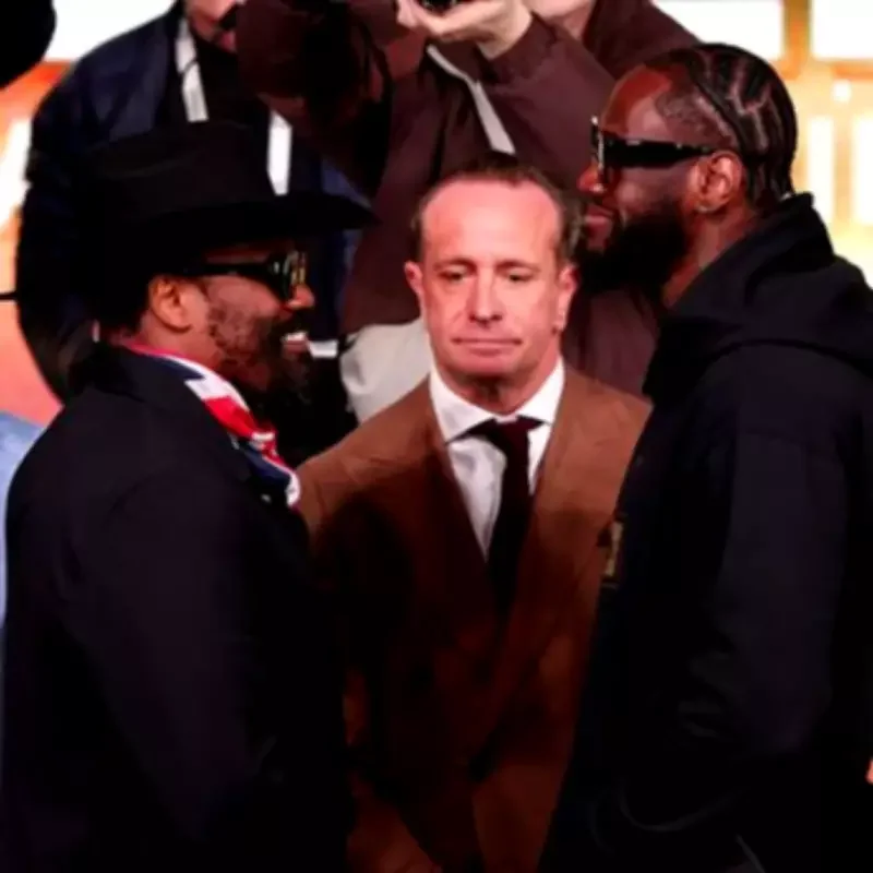 Chisora vs Wilder hit by glove issues on eve of much-hyped heavyweight clash - 4
