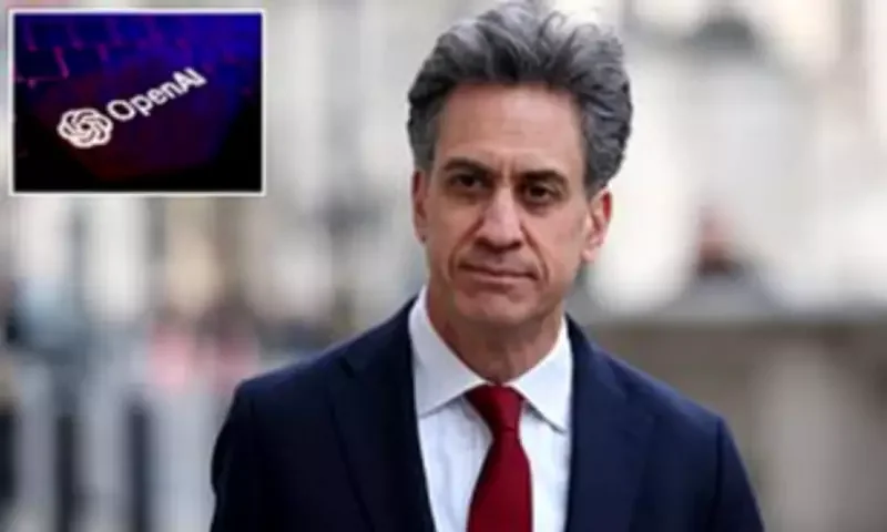 Miner rescued after nearly 14 days trapped in flooded mine collapse - 3