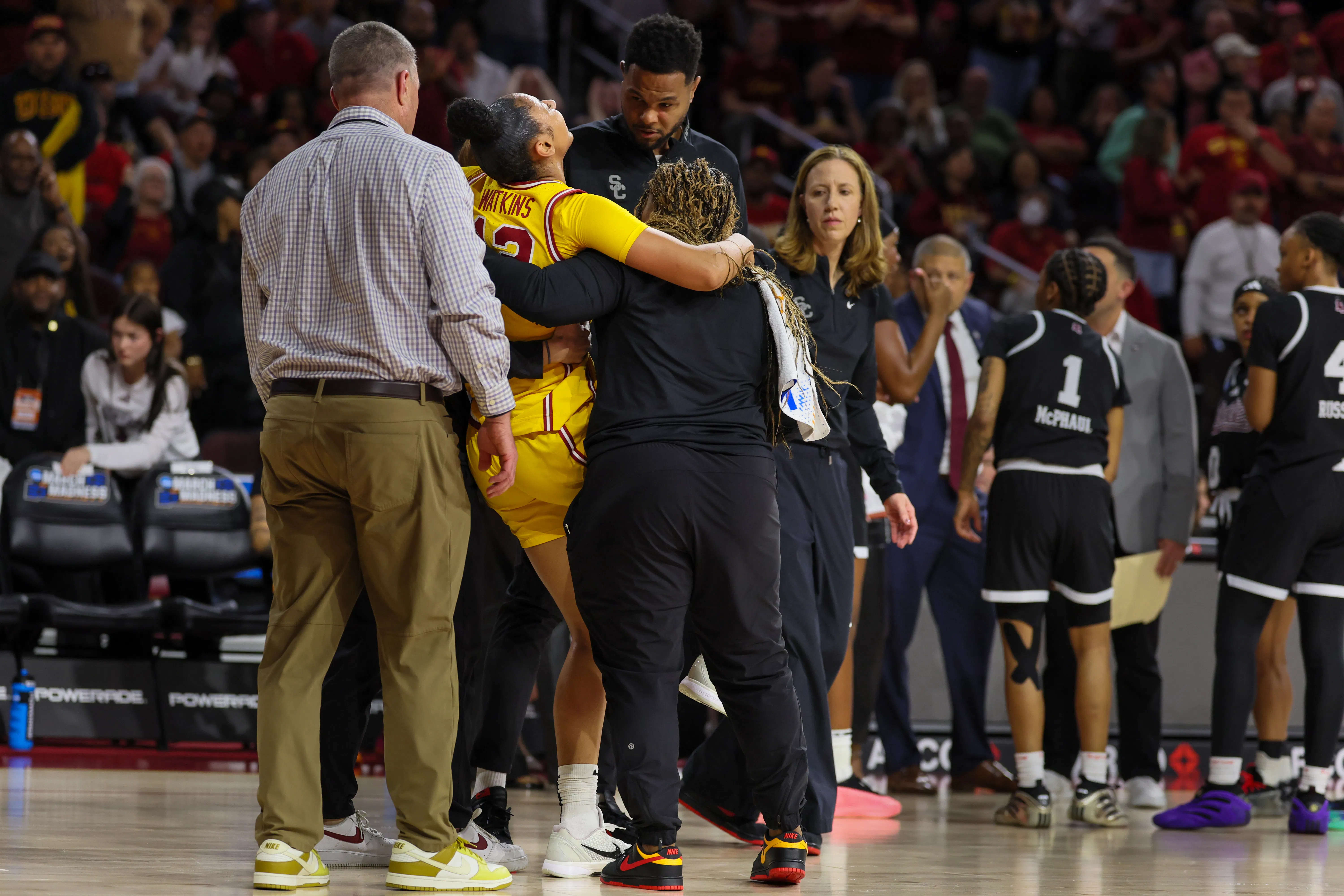 USC star Watkins nearing end of rehab on knee - 1