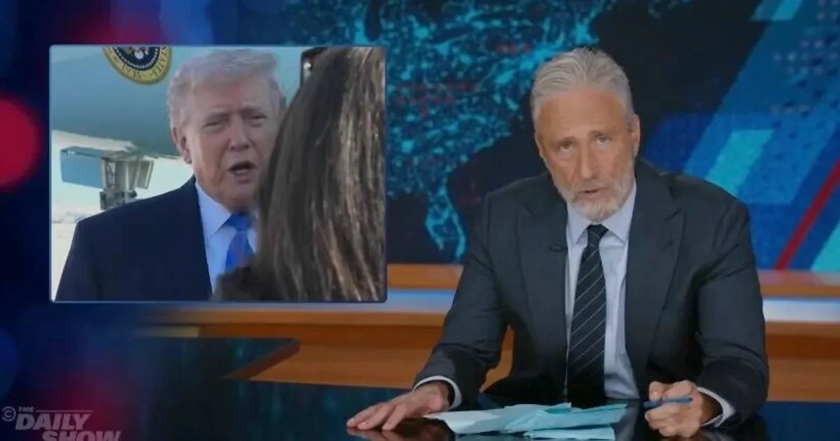 Jon Stewart Just Absolutely Destroyed Trump With One Brutal Reminder That Had Me Screaming - 2