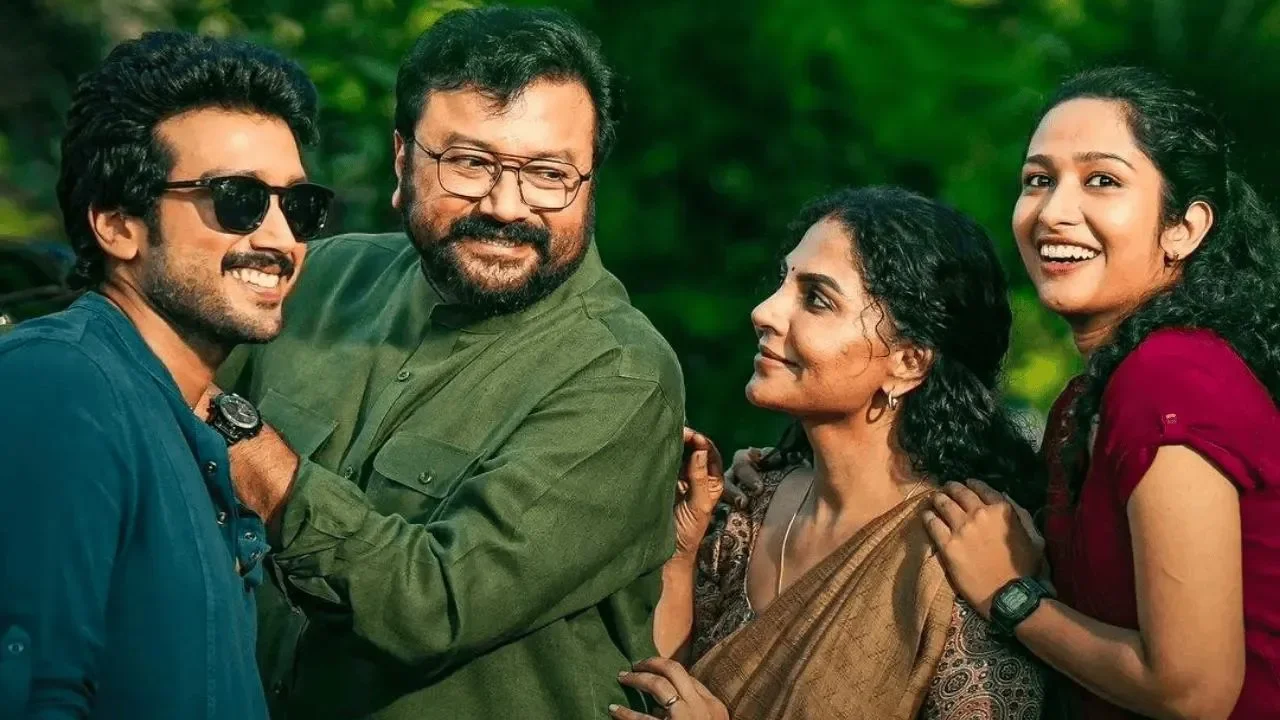 ‘Ashakal Aayiram’ movie review: Jayaram in form in this breezy feel-good drama that falters in the end - 3