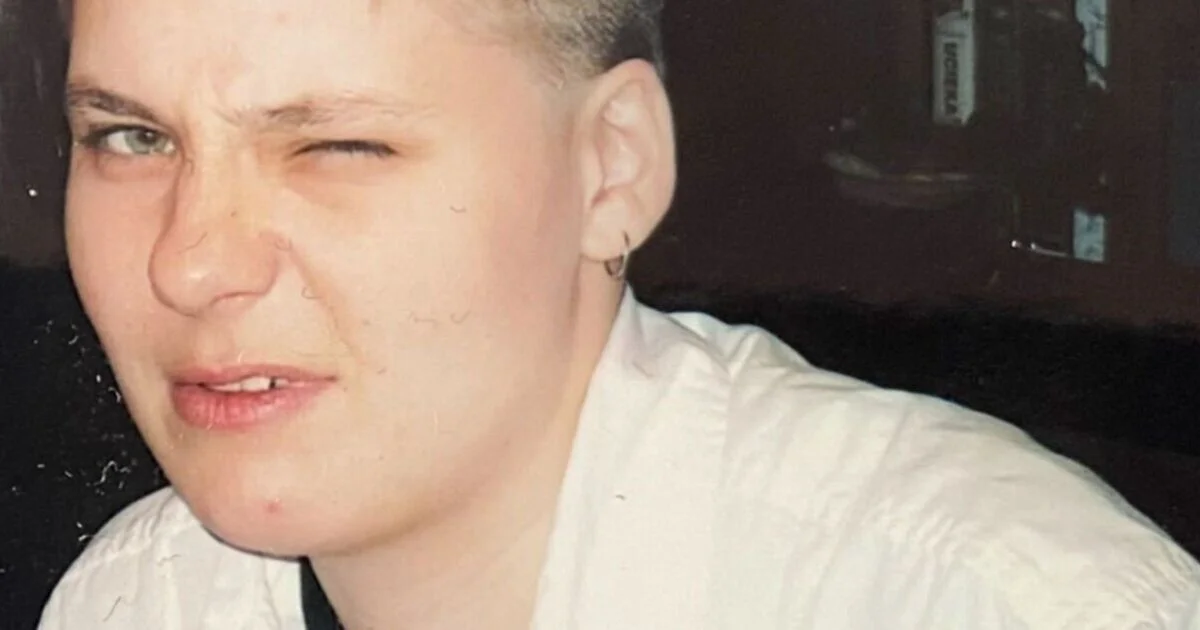 Woman who murdered, cut up and buried partner jailed - 3