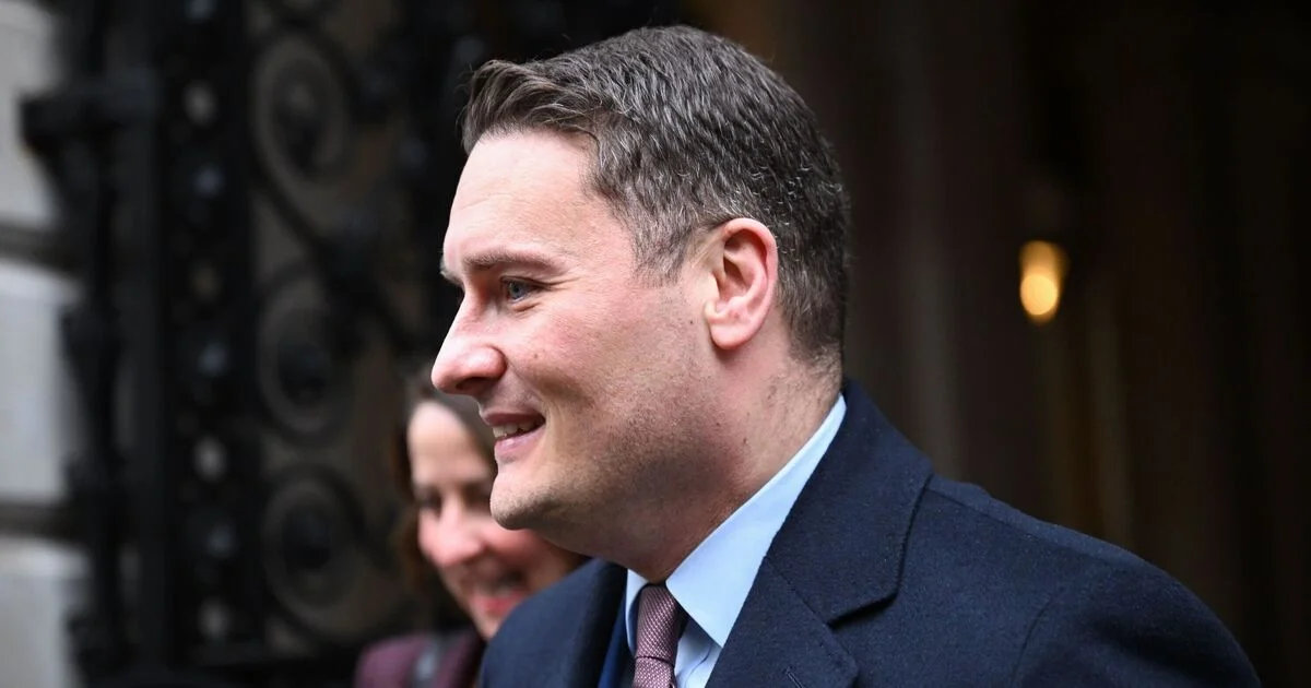 Keir Starmer Slaps Down Wes Streeting After Health Secretary Releases Mandelson Messages - 1