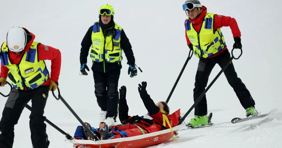 Winter Olympics LIVE: Worrying Bobsleigh crash as Donald Trump visit set after USA win - 2