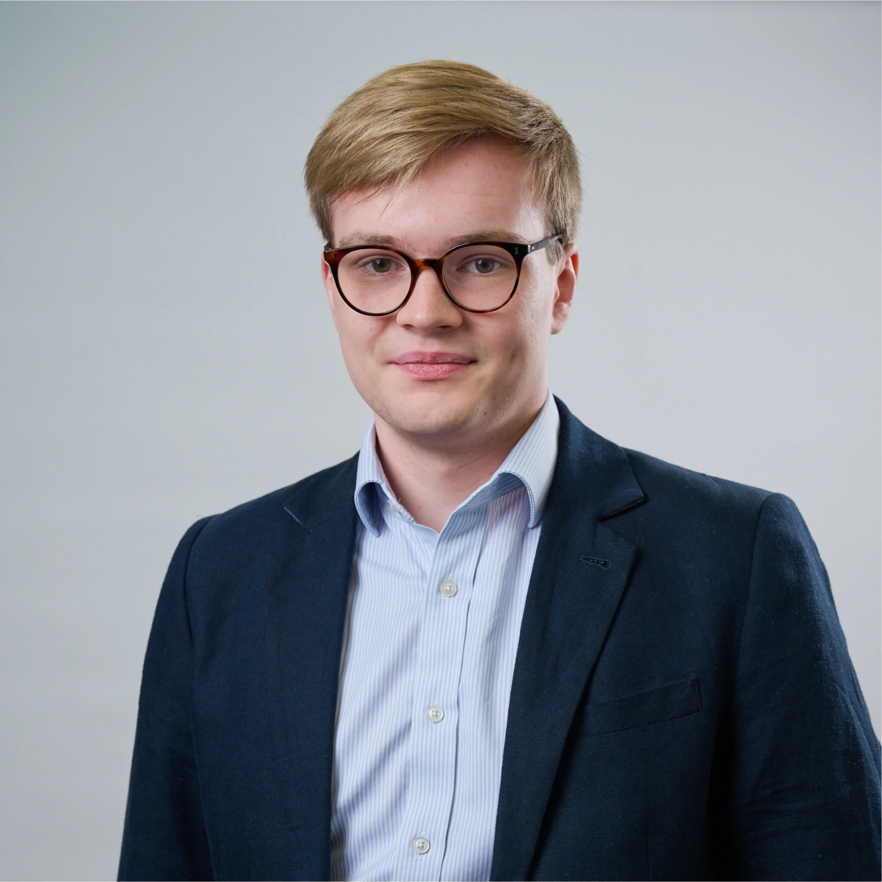 UK interest rate cut in March more likely after unemployment rate hits five-year high – business live - 4