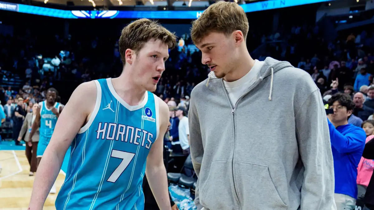 NBA rookie rankings: Can Kon Knueppel hold off Cooper Flagg in final stretch of Rookie of the Year race? - 1