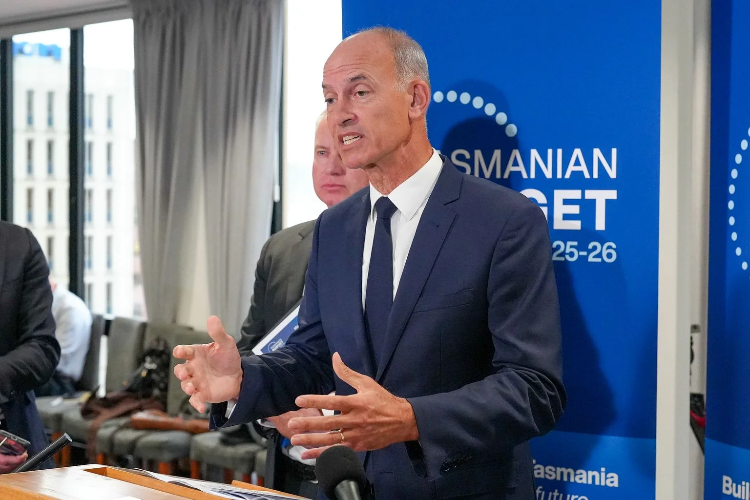 Tasmania's finances to 'rapidly deteriorate', Treasury warns - 1