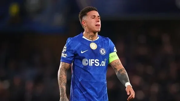 Papers: Fernandez critical of Chelsea hierarchy over Maresca exit - 3