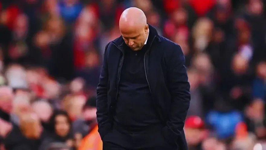 Liverpool's summer transfer blunder identified with Arne Slot paying the price - 2