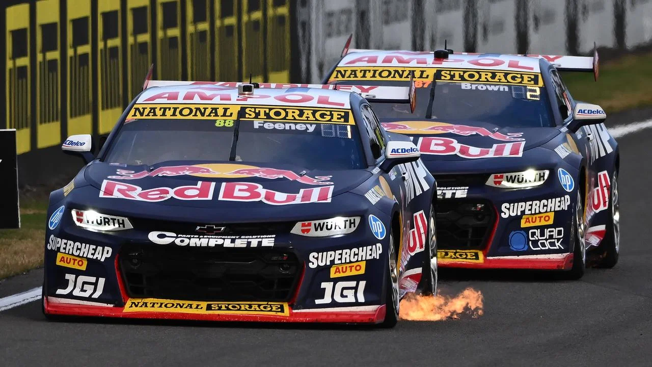 The eyewatering amount of money Aussie oil boss and V8 Supercars sponsor paid to take his family to Super Bowl LX - 3