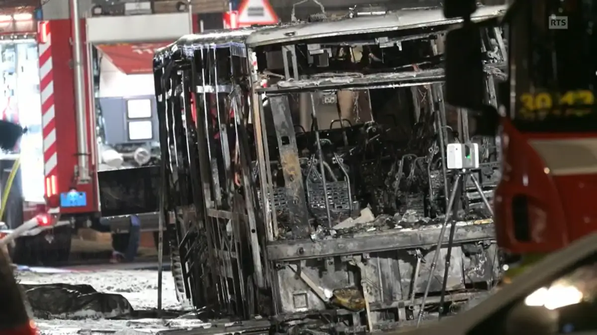 Swiss Bus Fire Claims Six Lives In Kerzers As Police Investigate 'Voluntary Act' - 4