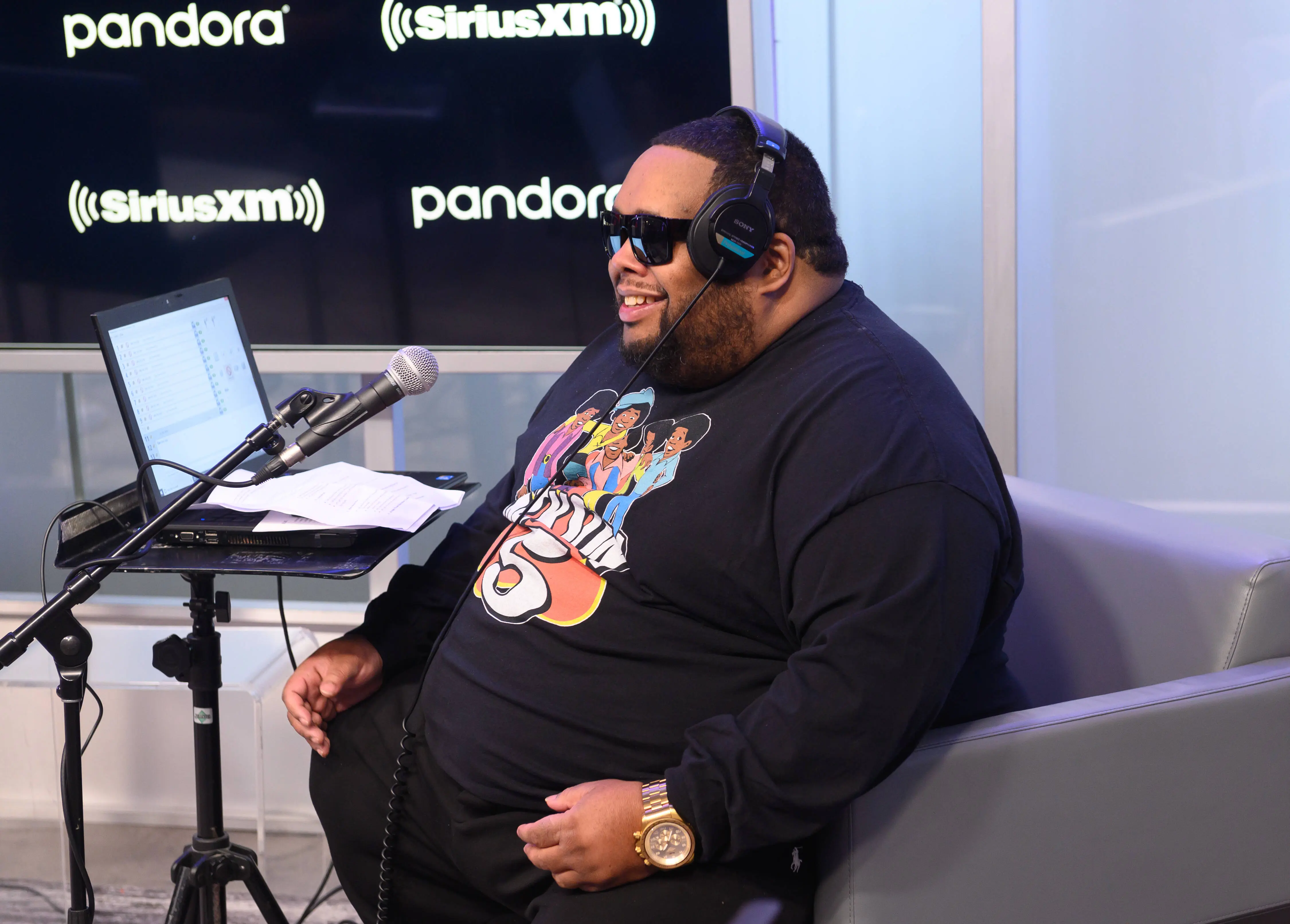 Lord Sear, DJ and hip-hop radio host, dies at 52 - 4