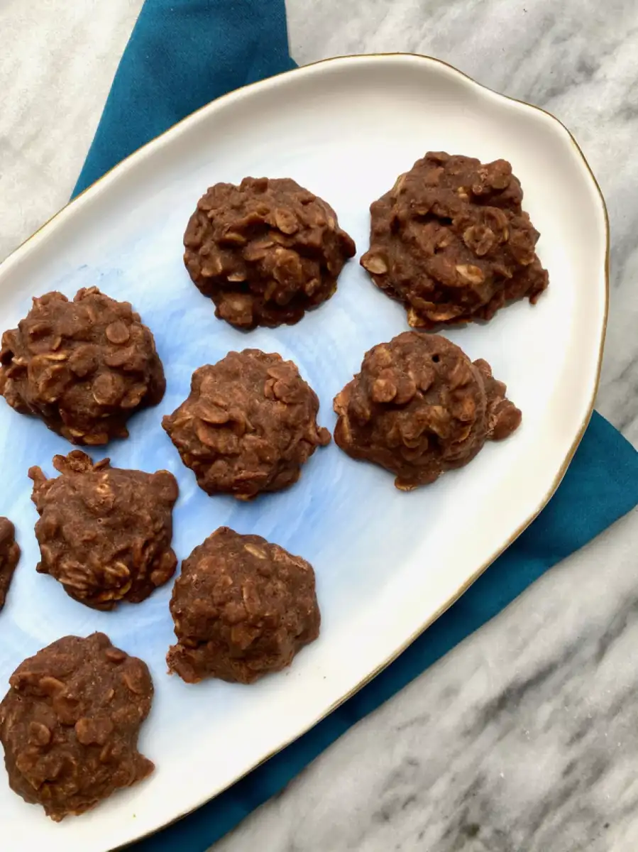 Bake Off's Naidya Hussain opens up on 'physically and mentally hard' year - 1