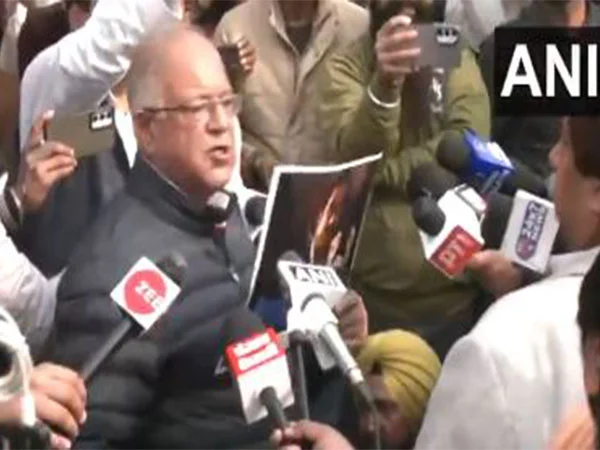 Congress Shirtless Protest Fallout Live Updates: BJP Stages nationwide counter protests over AI summit act - 3