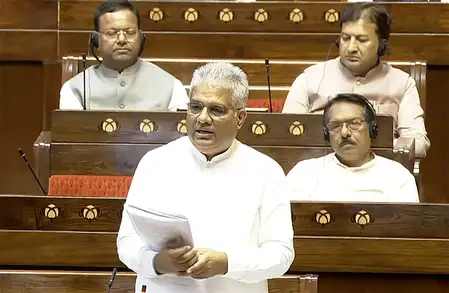 His portrait of MLK in a hoodie went viral. Now he shares a message in his Downtown Disney art - 4