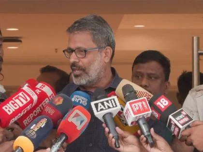 Sasi can return to party if he corrects mistakes, say CPI(M) leaders - 4