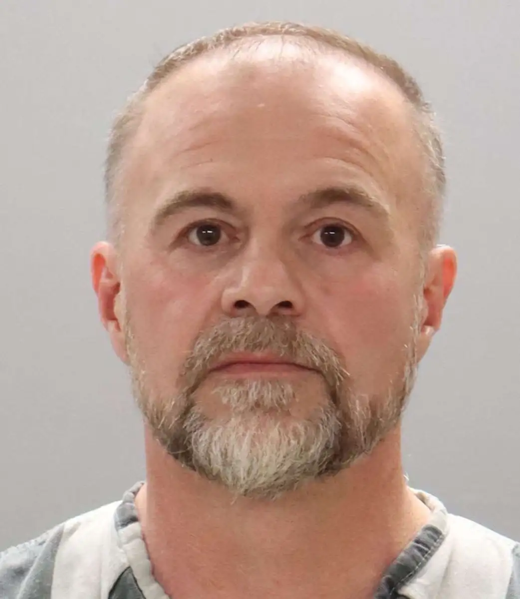 Netflix 'Outlast' Reality Star Paul Preece Charged With Child Rape and Sexual Battery - 2