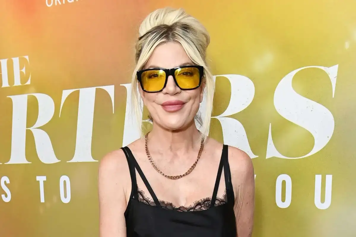 Tori Spelling Reveals Why She Isn’t Looking to Date After Dean McDermott Split: ‘I Am in My Power Era’ (Exclusive) - 3