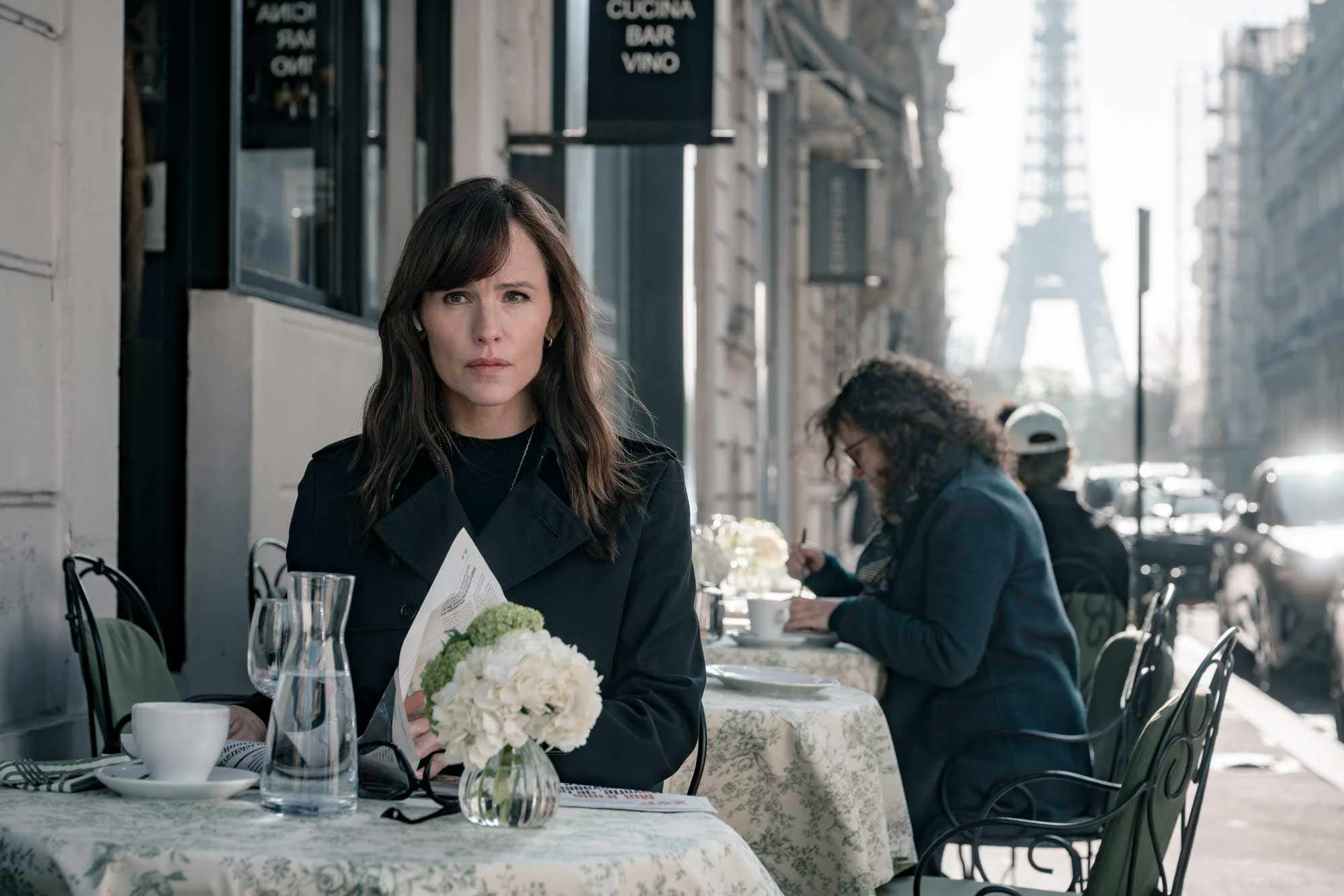 Jennifer Garner reunites with her husband in first look at season 2 of The Last Thing He Told Me - 2