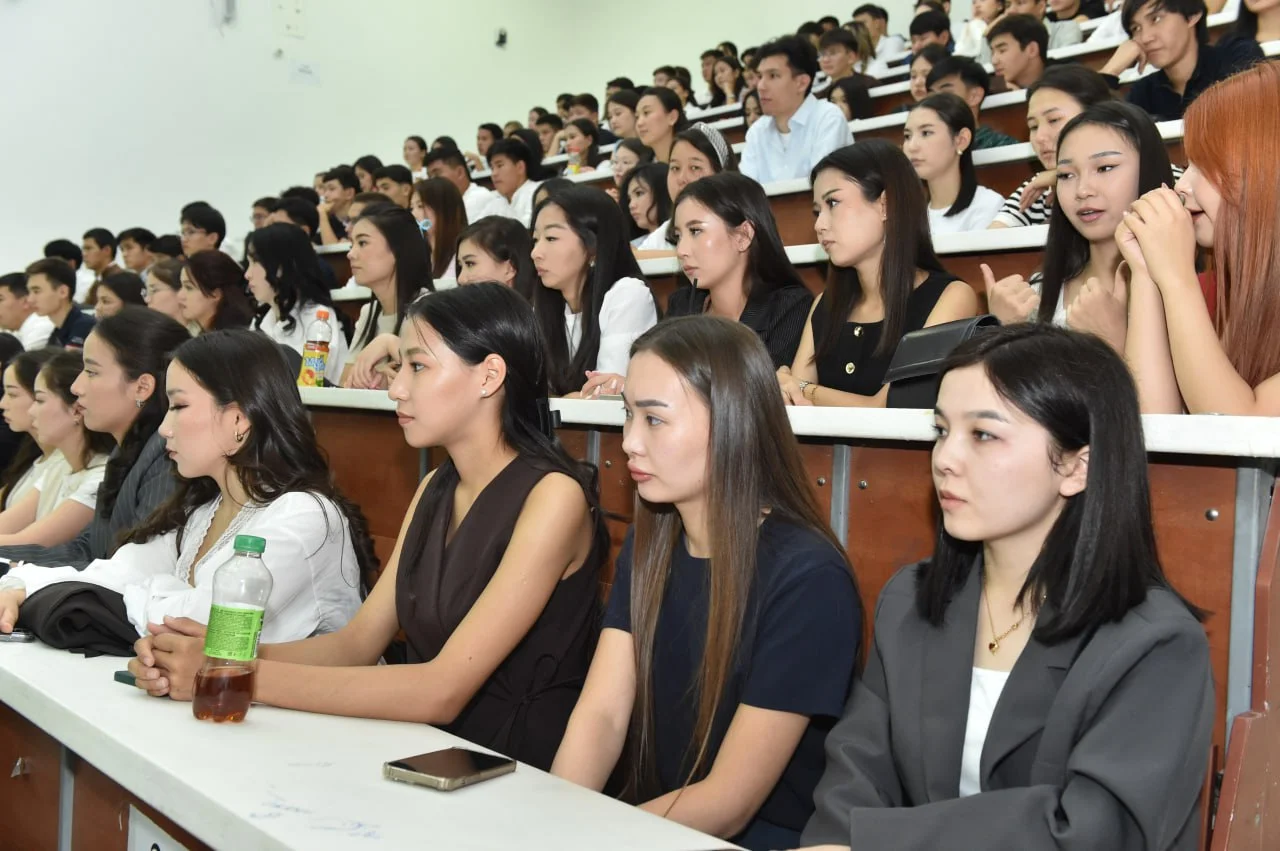 Knowledge Leadership Forum Lecture held - 3