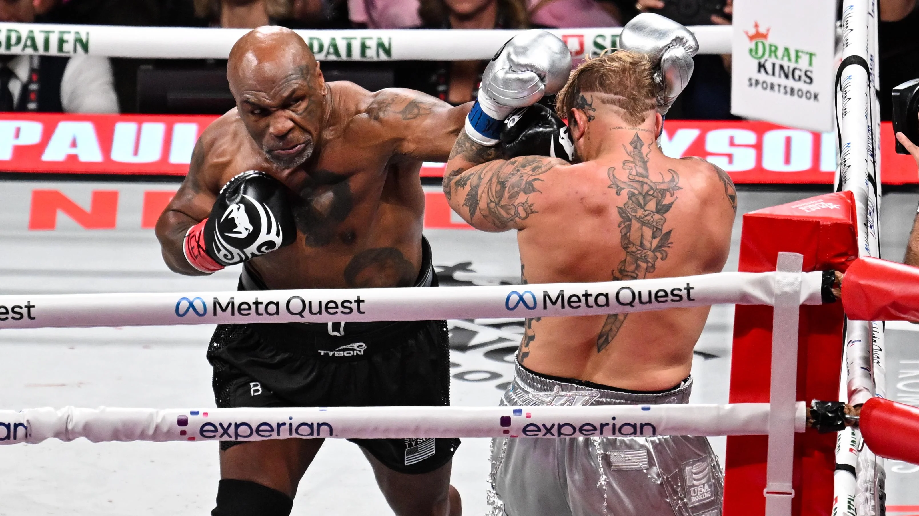 Date and location revealed for shock Mike Tyson vs Floyd Mayweather exhibition as boxing icons prepare to collide - 3