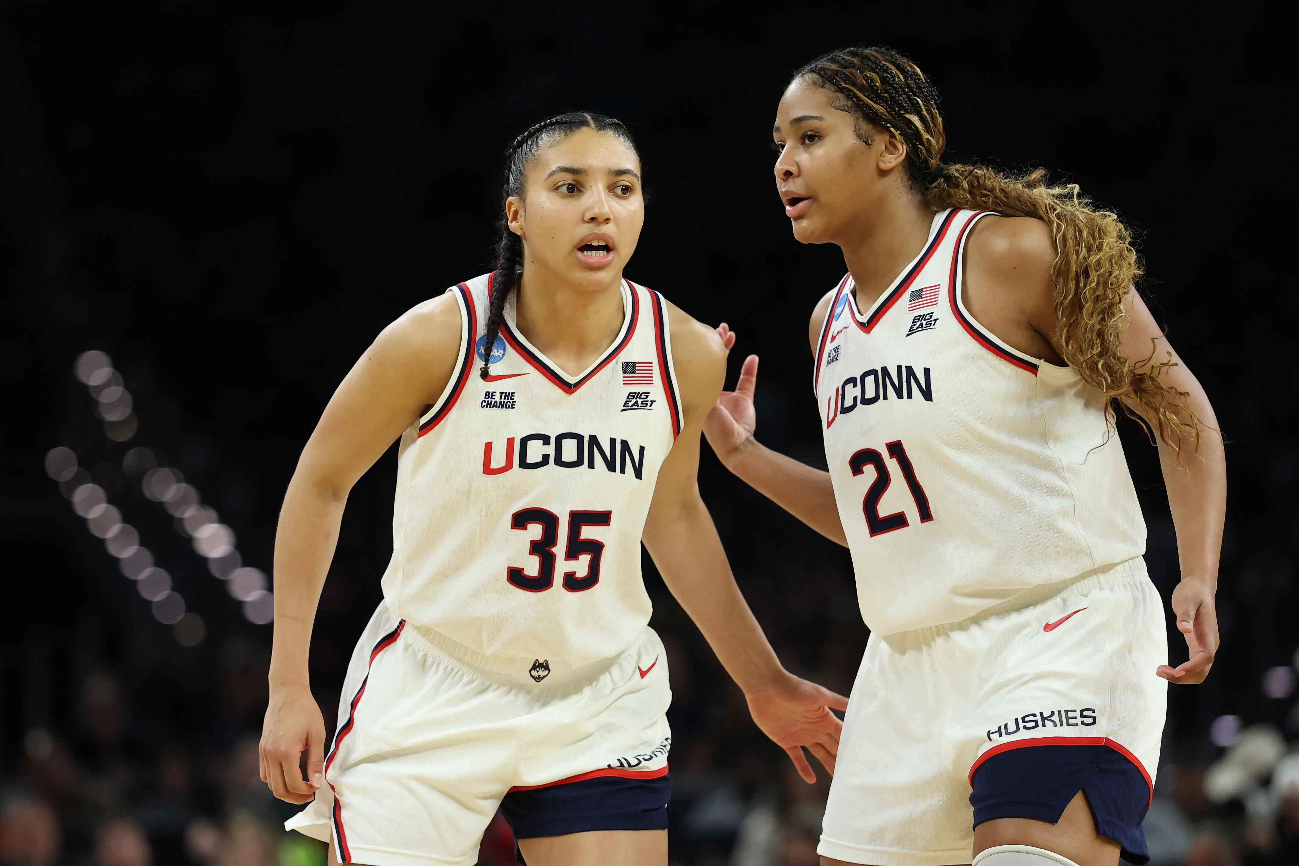 Women's Final Four predictions: Who wins South Carolina-UConn, Texas-UCLA? - 3