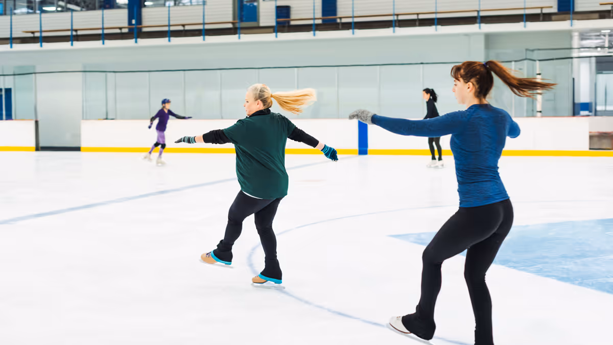 Leaders Bayern cruise past M'Gladbach and shift into top gear in the BuLi - 1