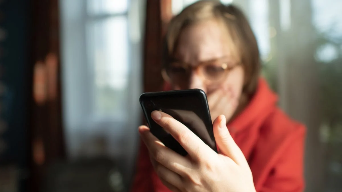 Dating online this Valentine’s Day? Here’s how to spot an AI romance scam - 3