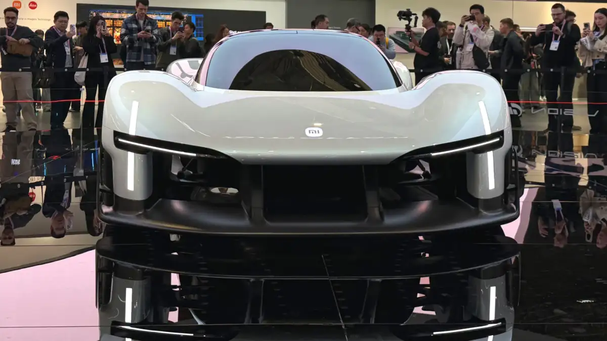 MWC 2026 Live: All the Robots Phones, Concepts, AI and Labubu-Like Bots We Saw - 4