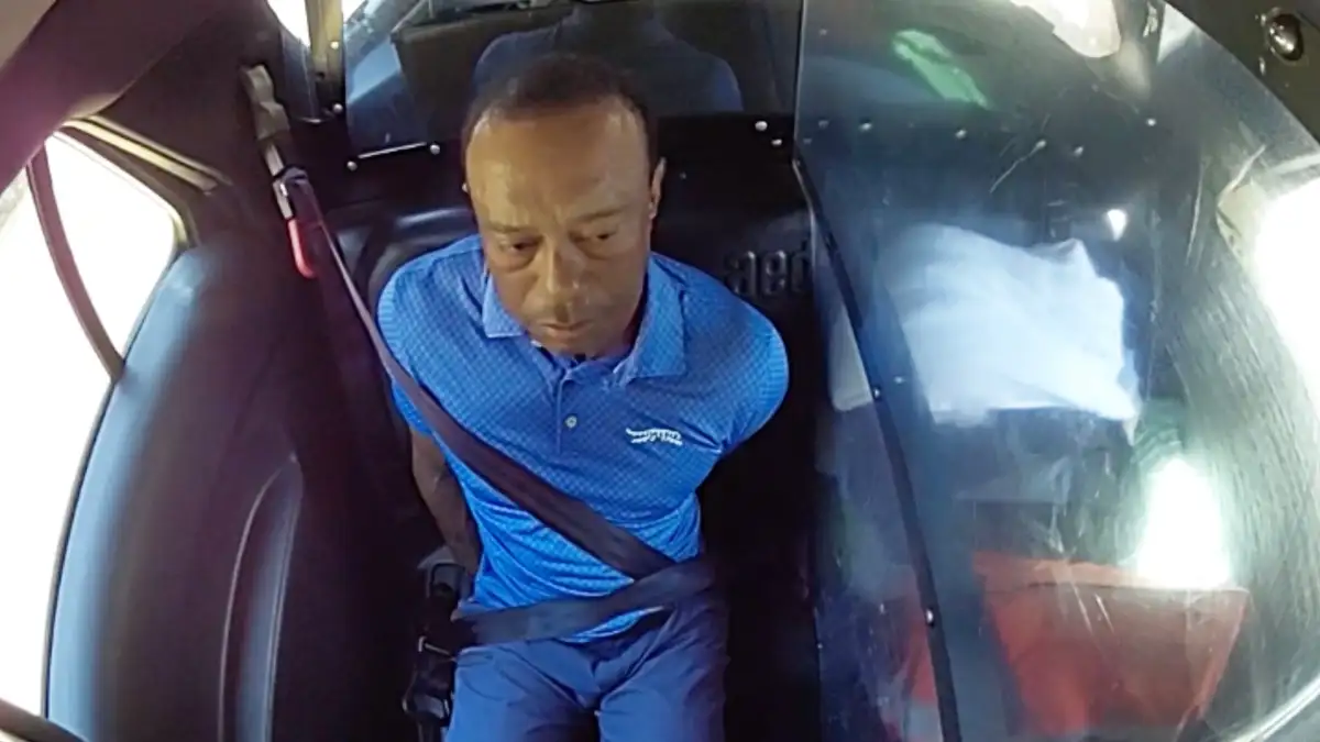Shock body cam footage shows Tiger Woods yawning, falling asleep after DUI arrest... - 4