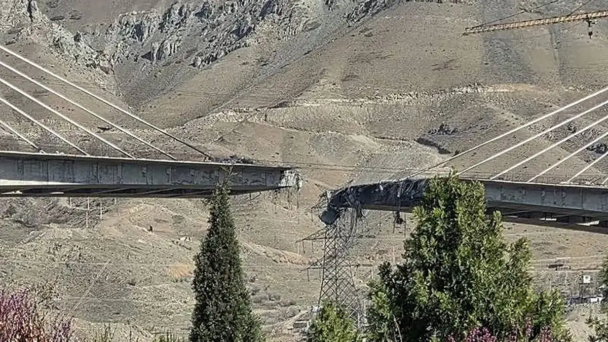 US Iran war LIVE updates: UAE intercepts Iranian missile, drone threats; Tehran claims second US F-35 downed - Hindustan Times - 2