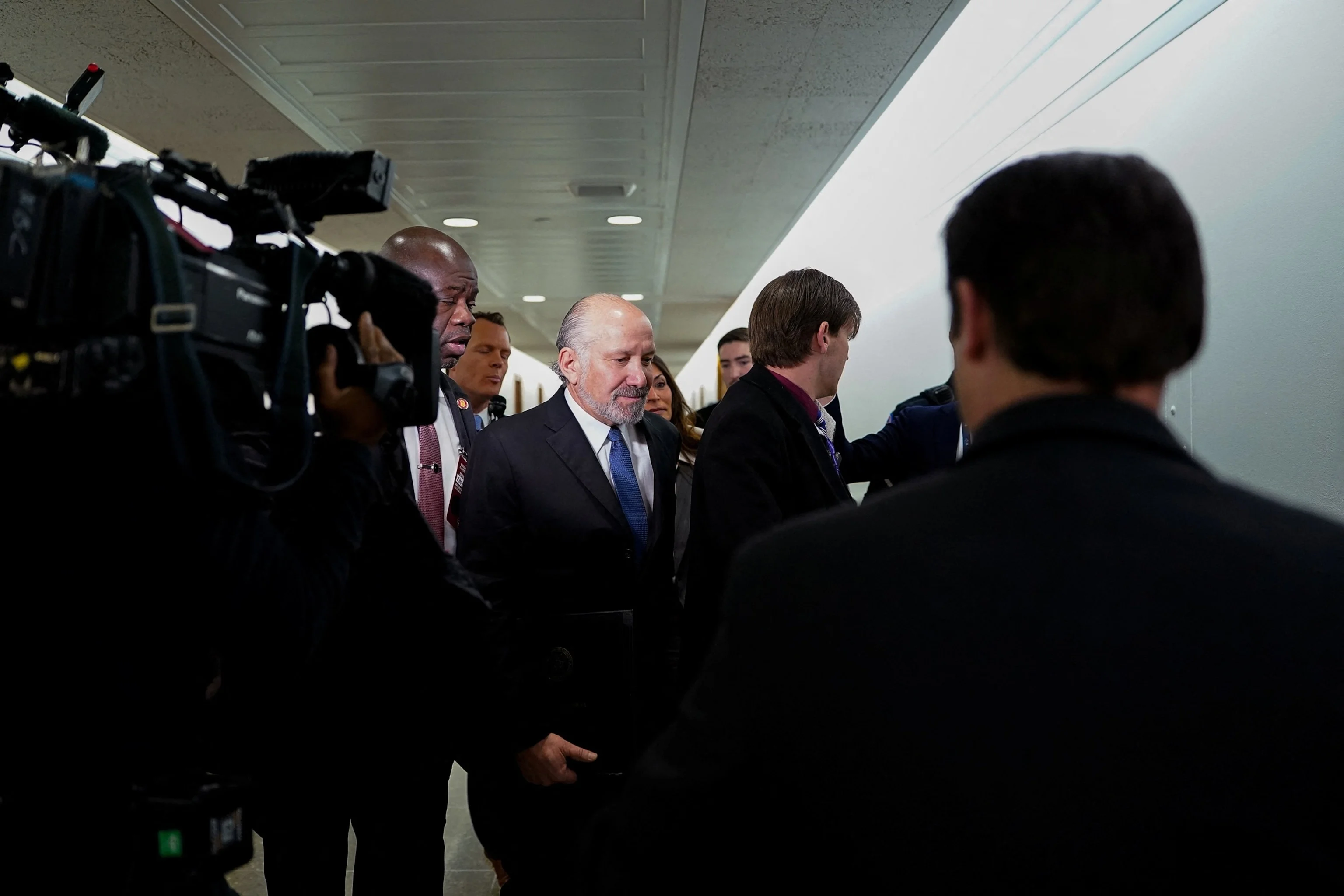 Billionaire Commerce Secretary Howard Lutnick in Hot Water: Epstein Island Revelations Rock Washington - 3